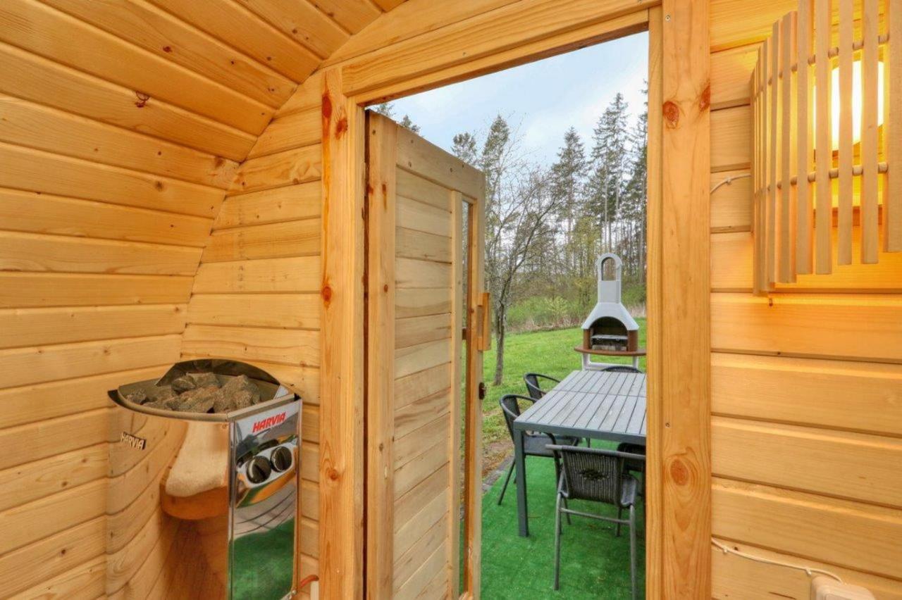 Seepark Kirchheim Ferienhaus Bei Zeta Mit Sauna 외부 사진